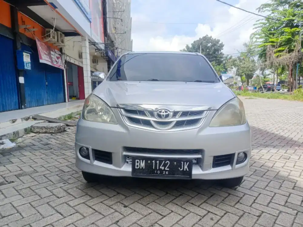 Avanza G manual silver