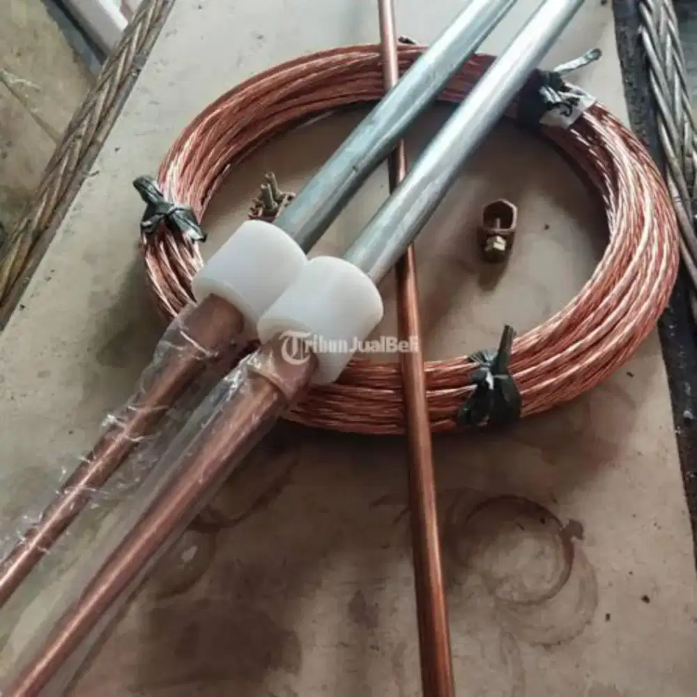 Pusat pemasangan anti petir komvesional dan radius