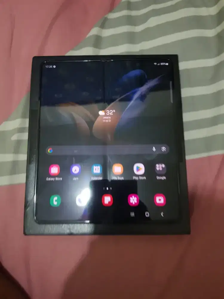 Misi agan ane manuk nawarin samsung zfold 4 12/256 kumplit mlus