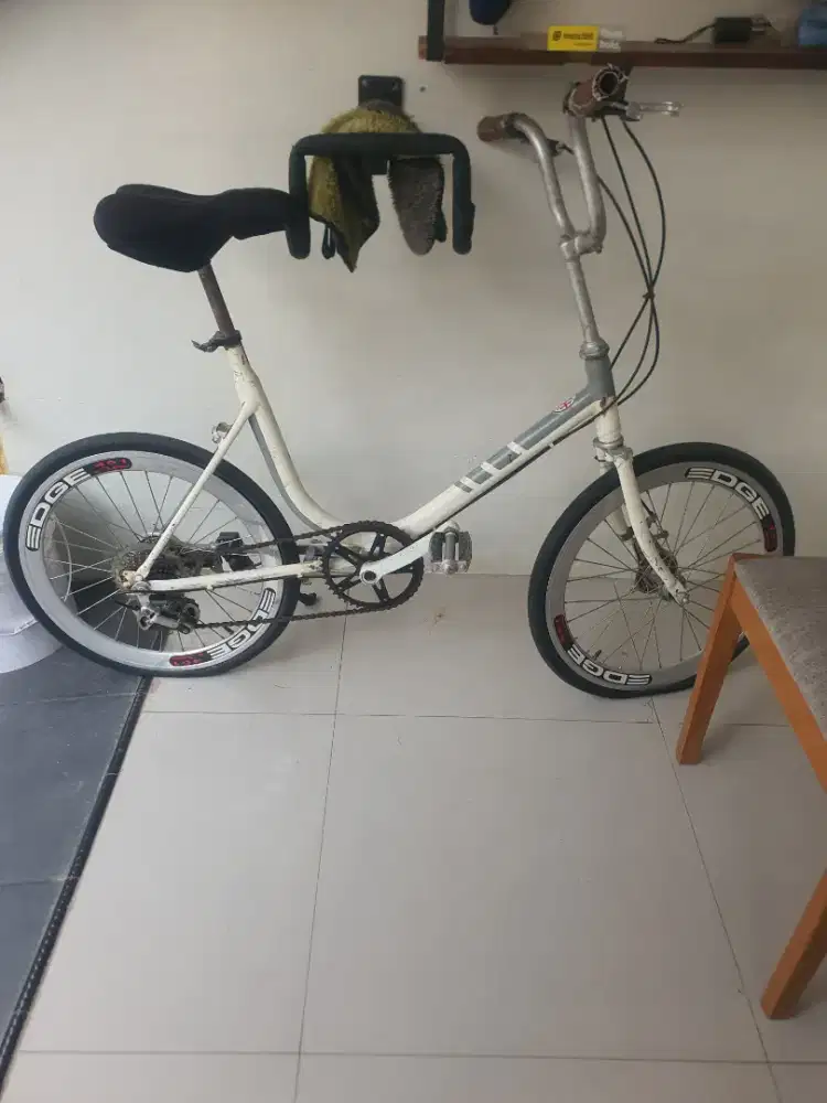 Sepeda minion [ jual butuh ]