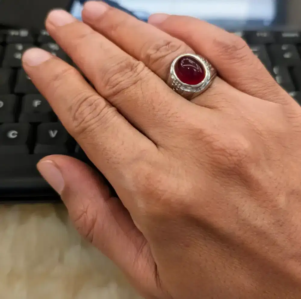 Batu red Baron ring size 6