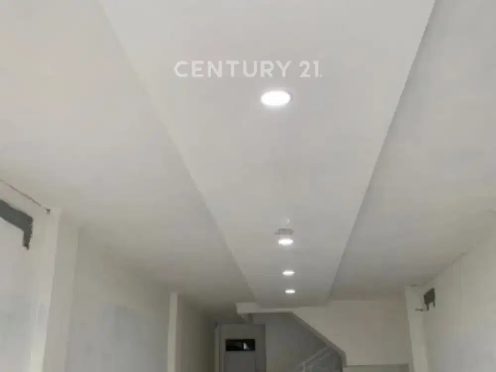 Ruko 4 Lantai Di Rawamangun Hadap Utara