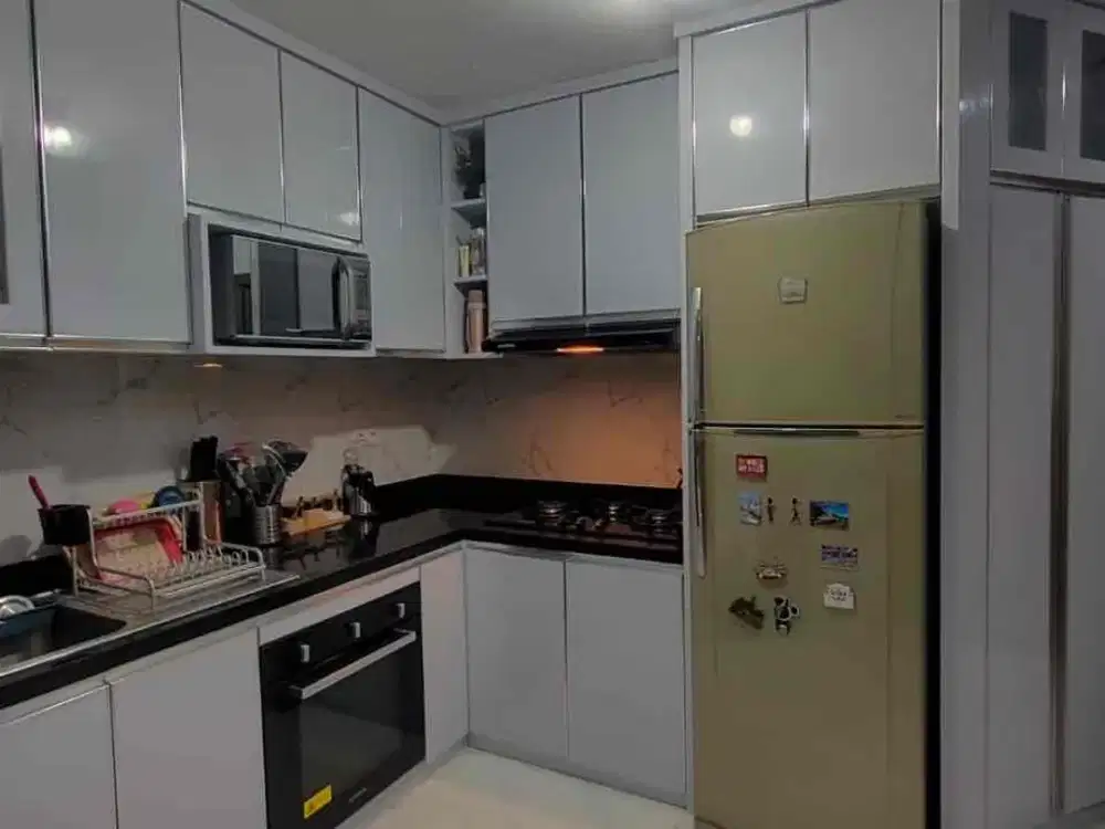 Dijual 2 Kamar Apartemen Gading Mediterania HUK 60 meter Murah Furnish Baru