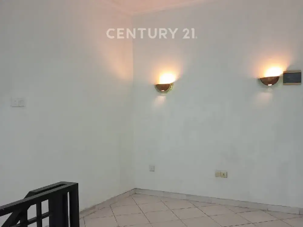 Rumah Kantor 2 Lantai Bagus Siap Pakai Di Kp Melayu Tebet