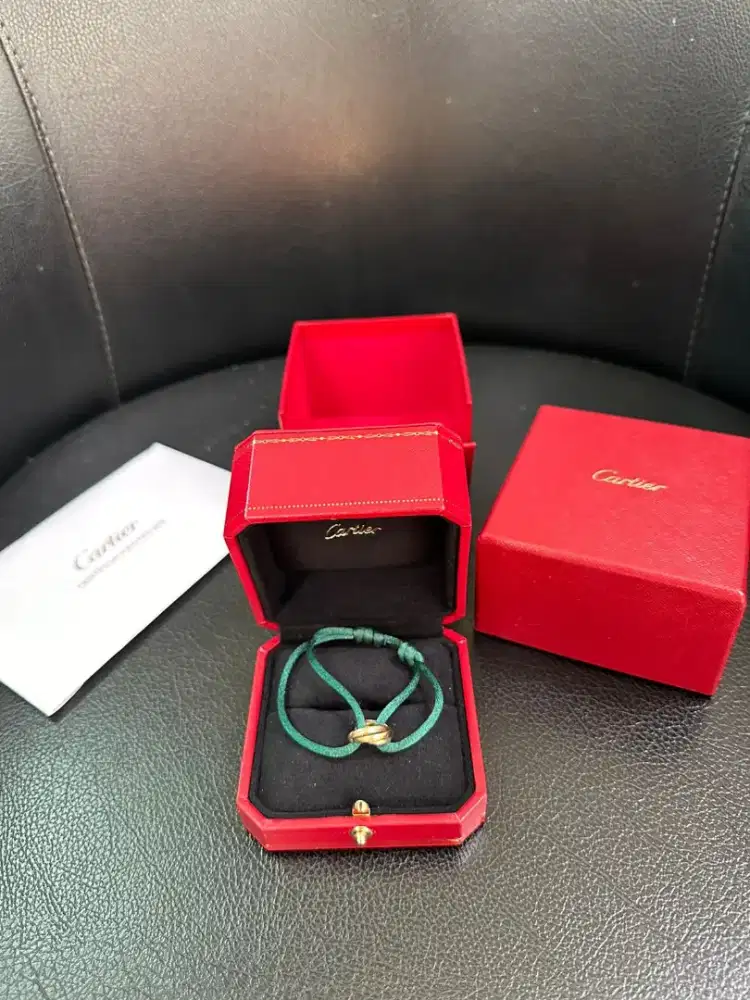 Gelang tali Cartier