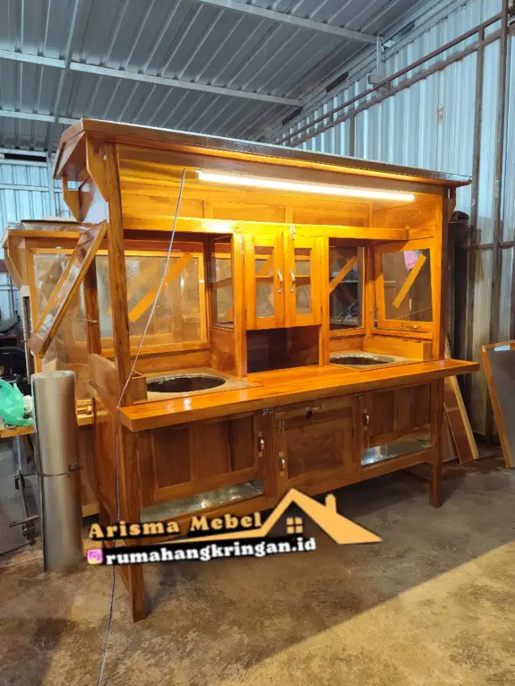 Gerobak usaha kekunian