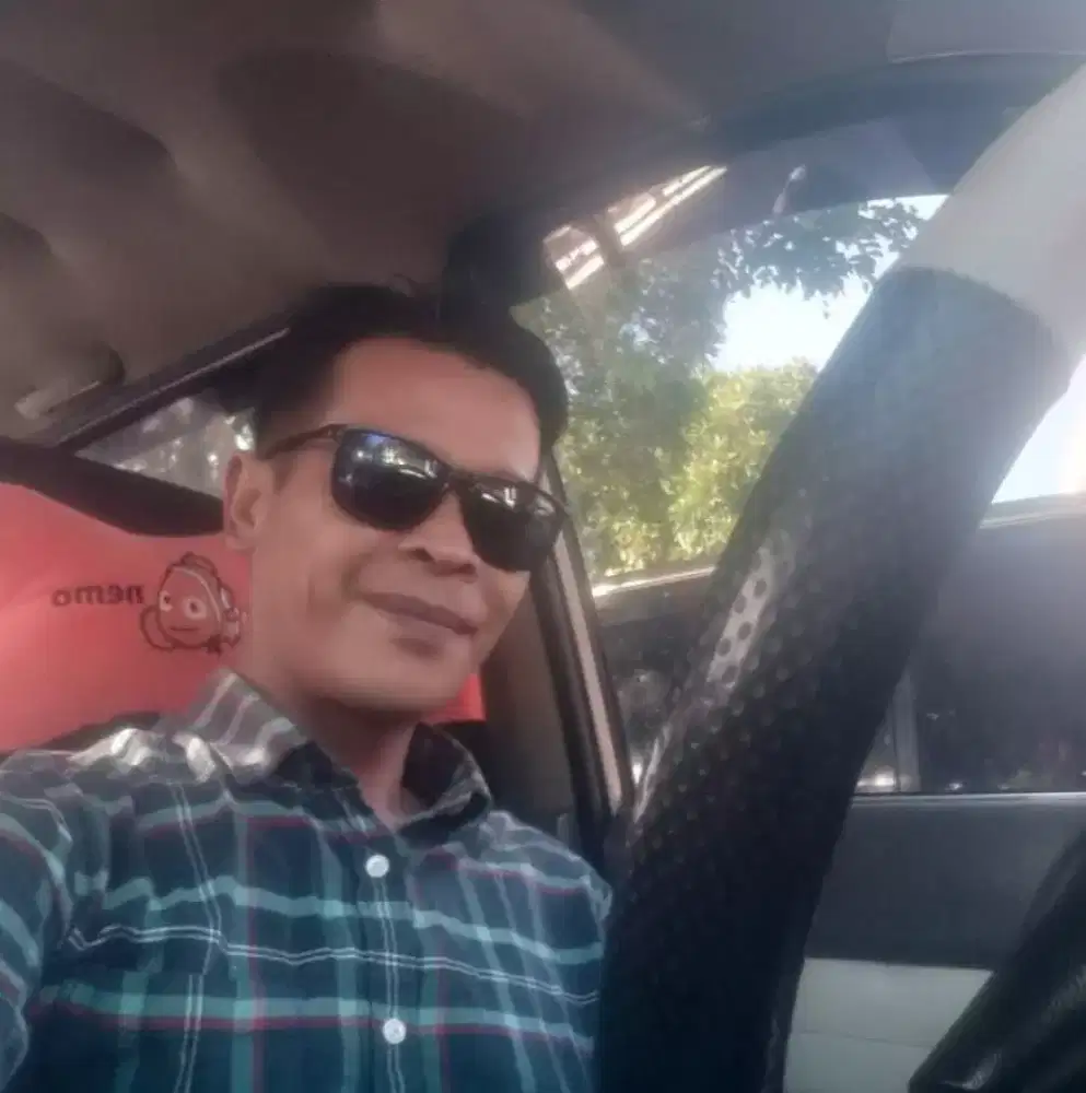 Jasa driver freelance 24jam dalam dan luar kota