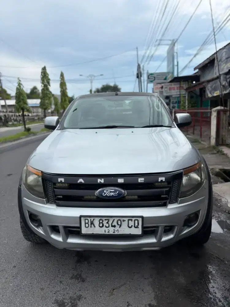 Di Jual mobil Ford Ranger type xls  pajak hidup