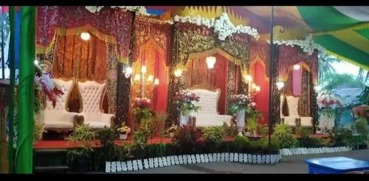 DIJUAL PERLENGKAPAN USAHA PELAMINAN PERNIKAHAN