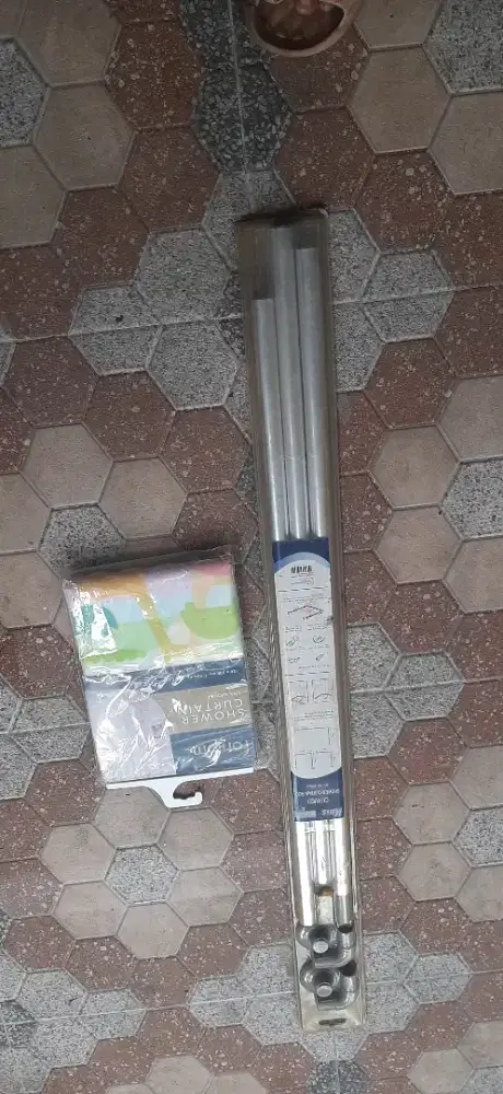 Tirai shower merk forhom