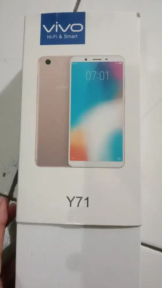 Mau di jual hp Vivo Y71