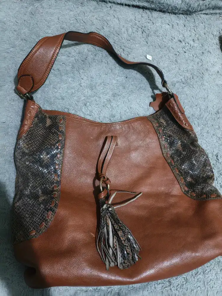 Tas Kulit Christian Magli