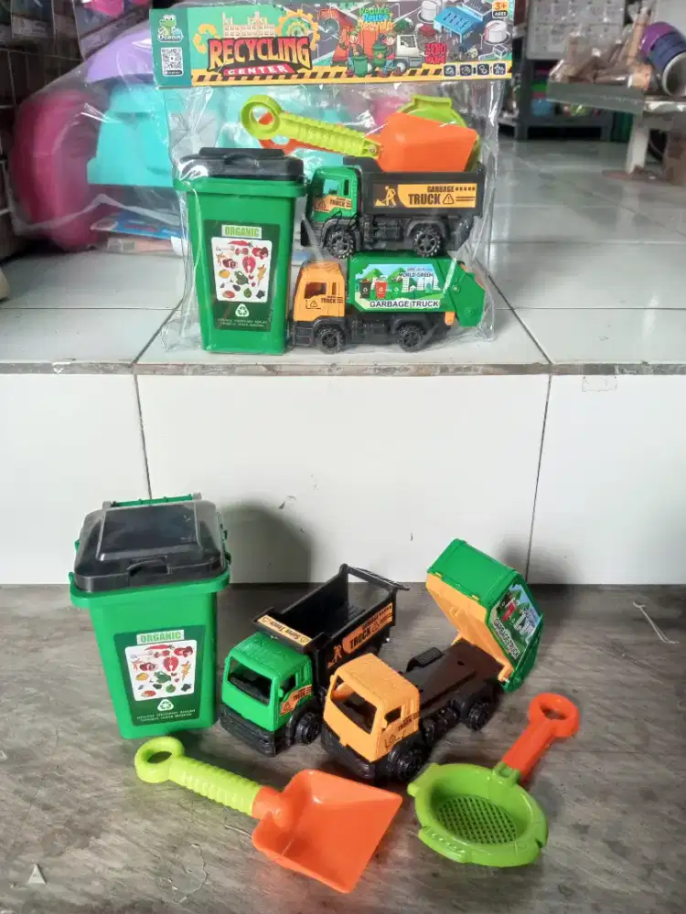 Mainan Anak Truk set isi 2