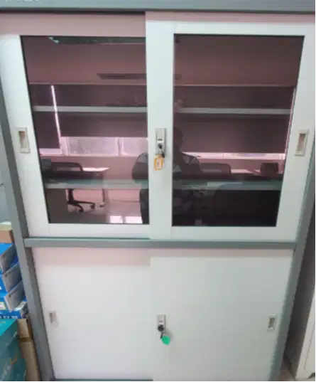 JUAL File cabinet 4 shelf glass sliding - Second