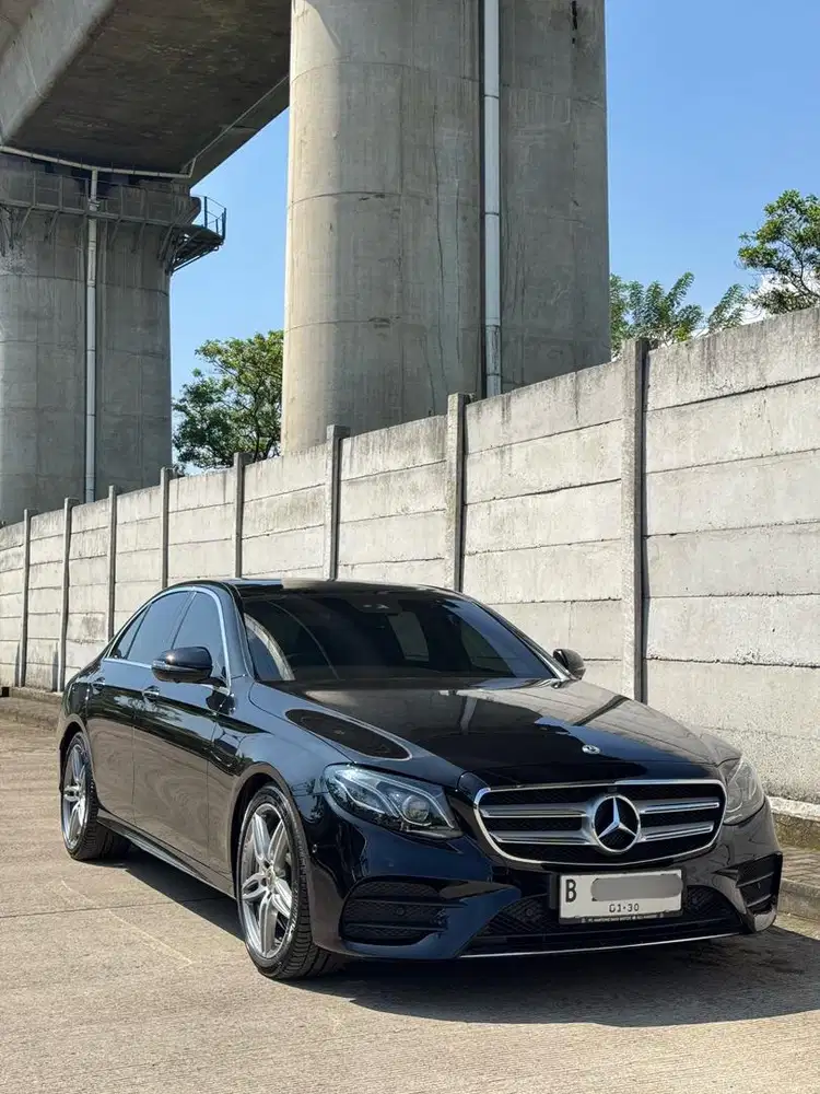 Mercedes Benz E350 2019 EQBoost full ori
