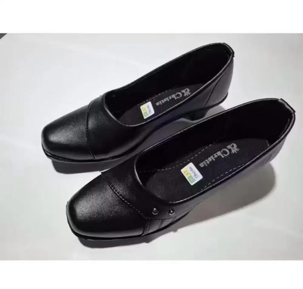 sepatu pantofel baru Uk 38