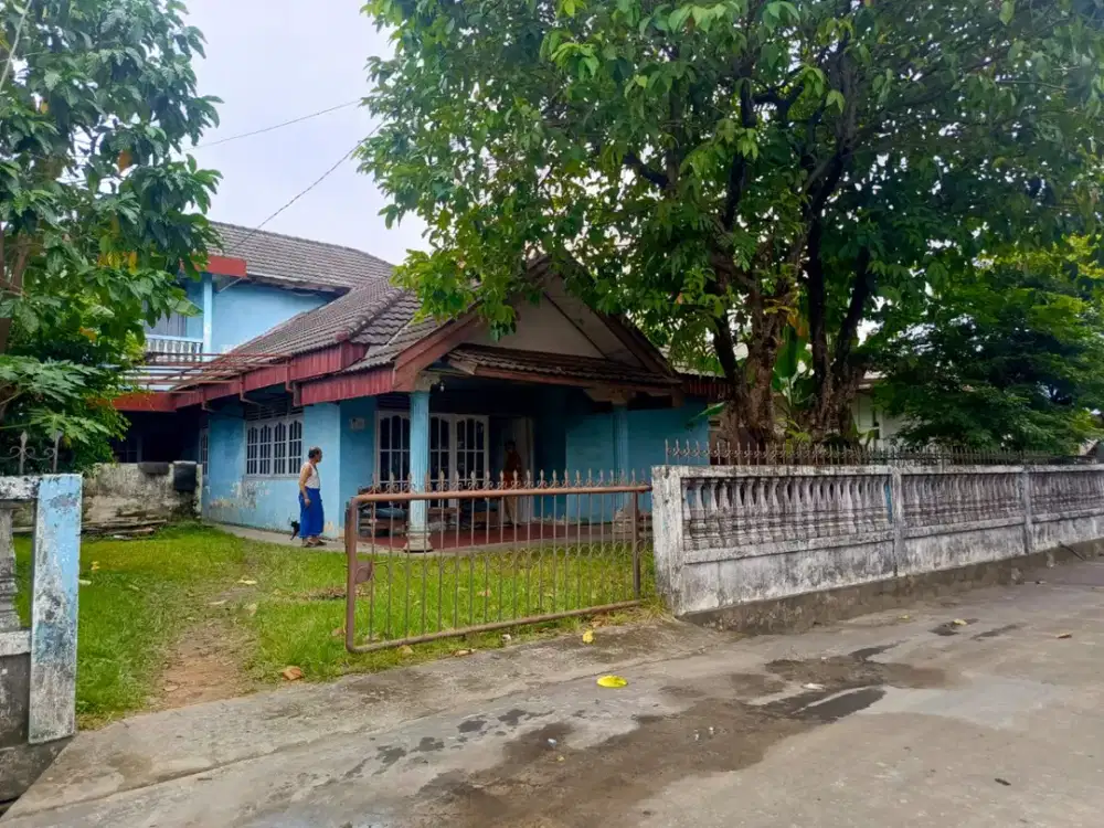 DIJUAL RUMAH LUAS DEKAT KFC SEKIP TENGAH PALEMBANG