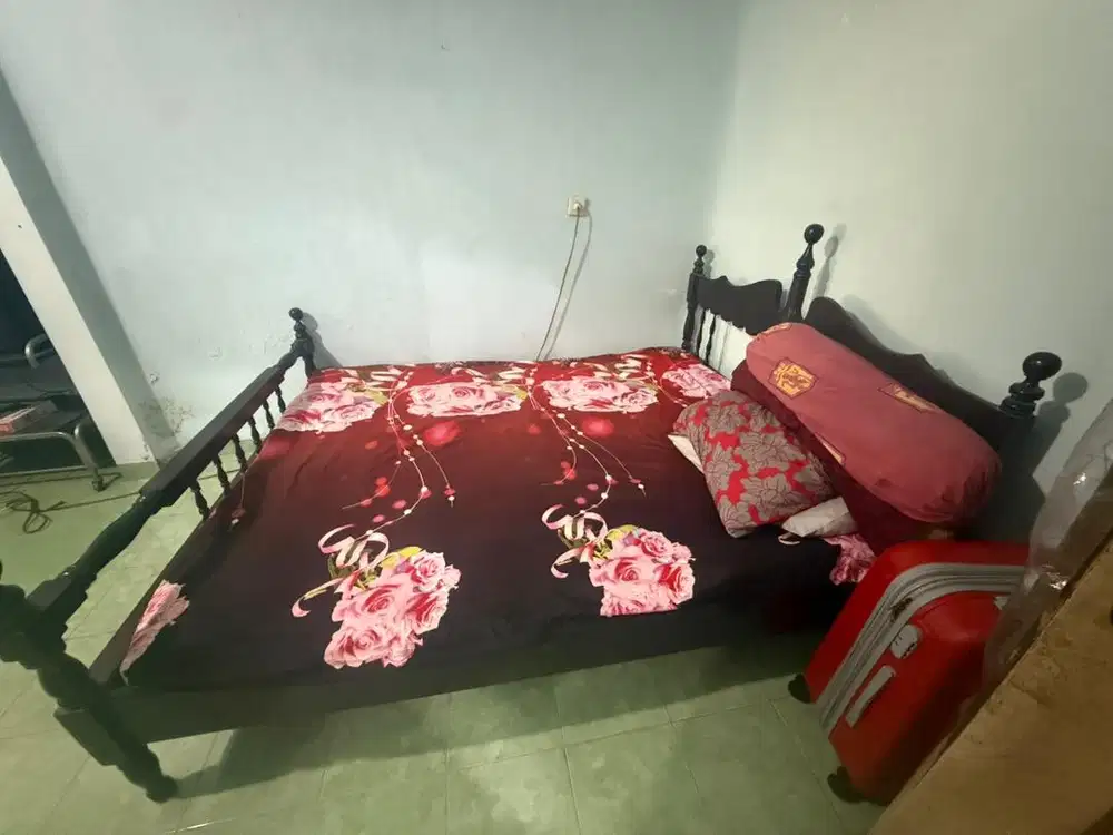 KOS PASUTRI – LOKASI STRATEGIS / NYAMAN