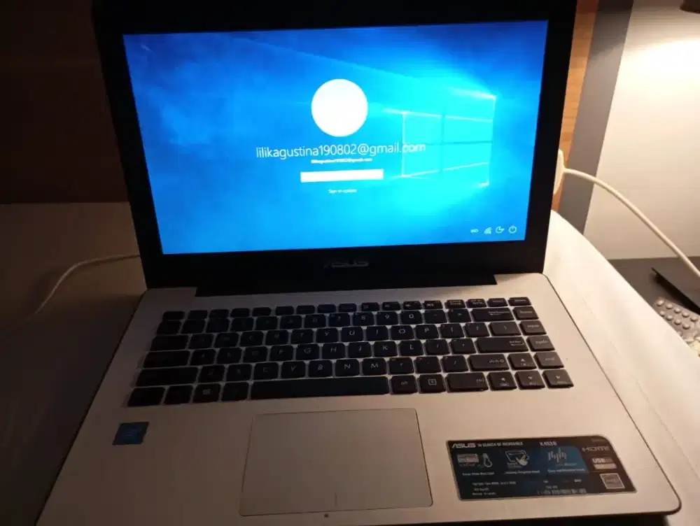 Laptop Asus X453S Ram 2/256GB