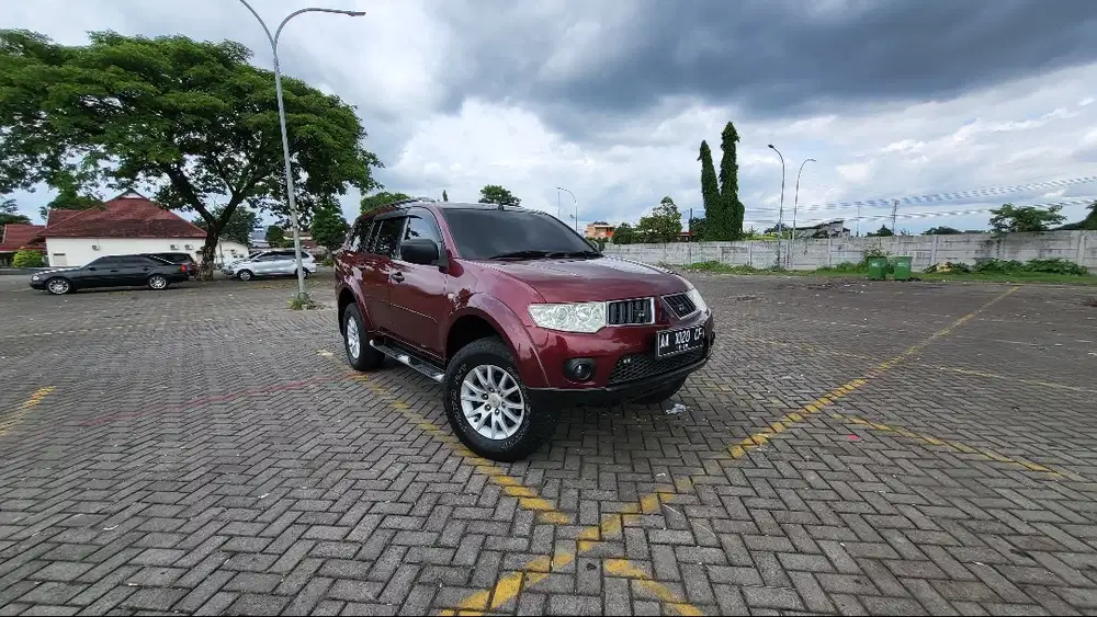 Pajero Sport Exceed 2011 AT Diesel 4x2