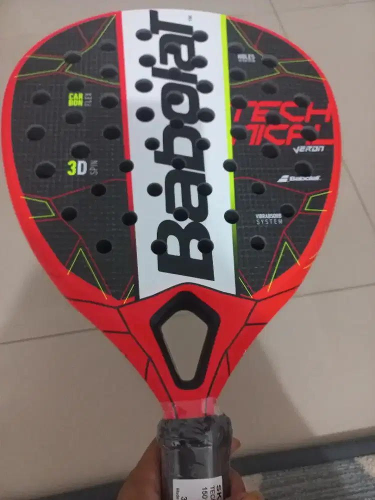 Raket padel wrn merah