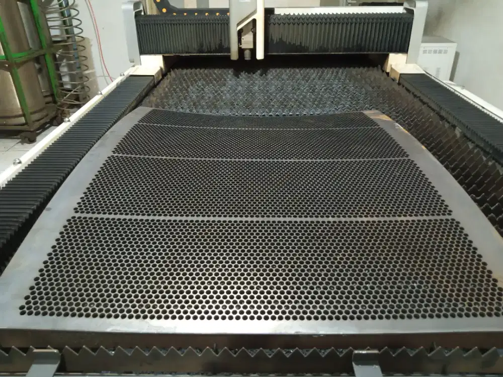 Jasa cutting porporited