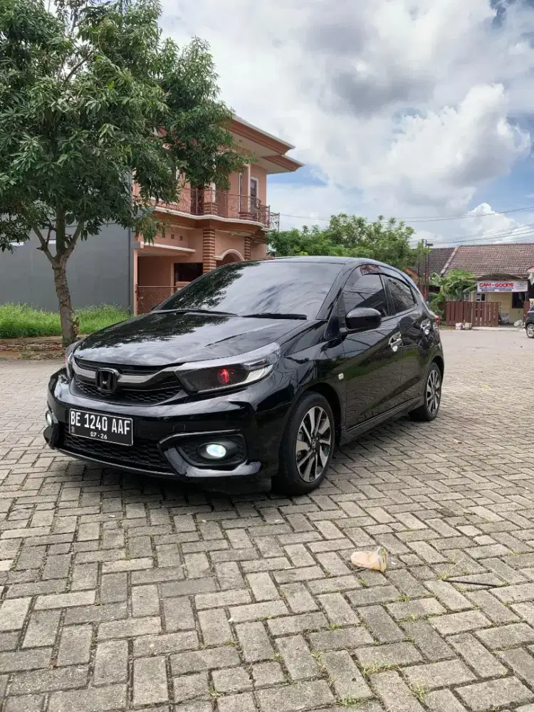 Brio E cvt a/t 2021 istimewa