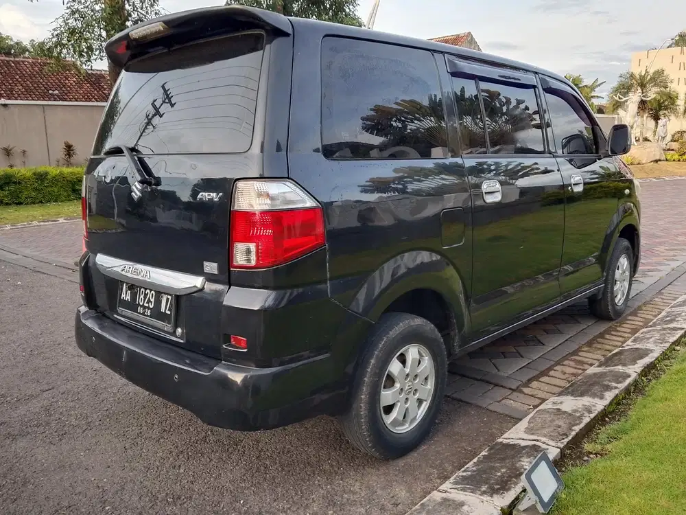 Suzuki APV Arena 2011 Bensin