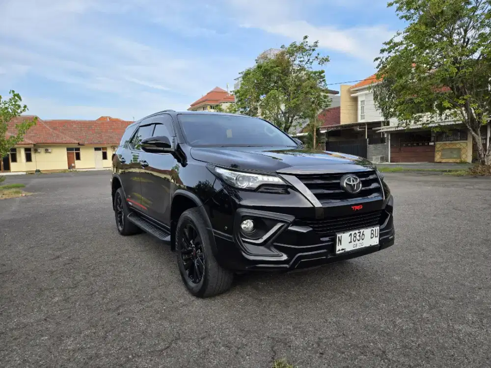 Toyota Fortuner VRZ TRD 2.4 Diesel Matic th 2020