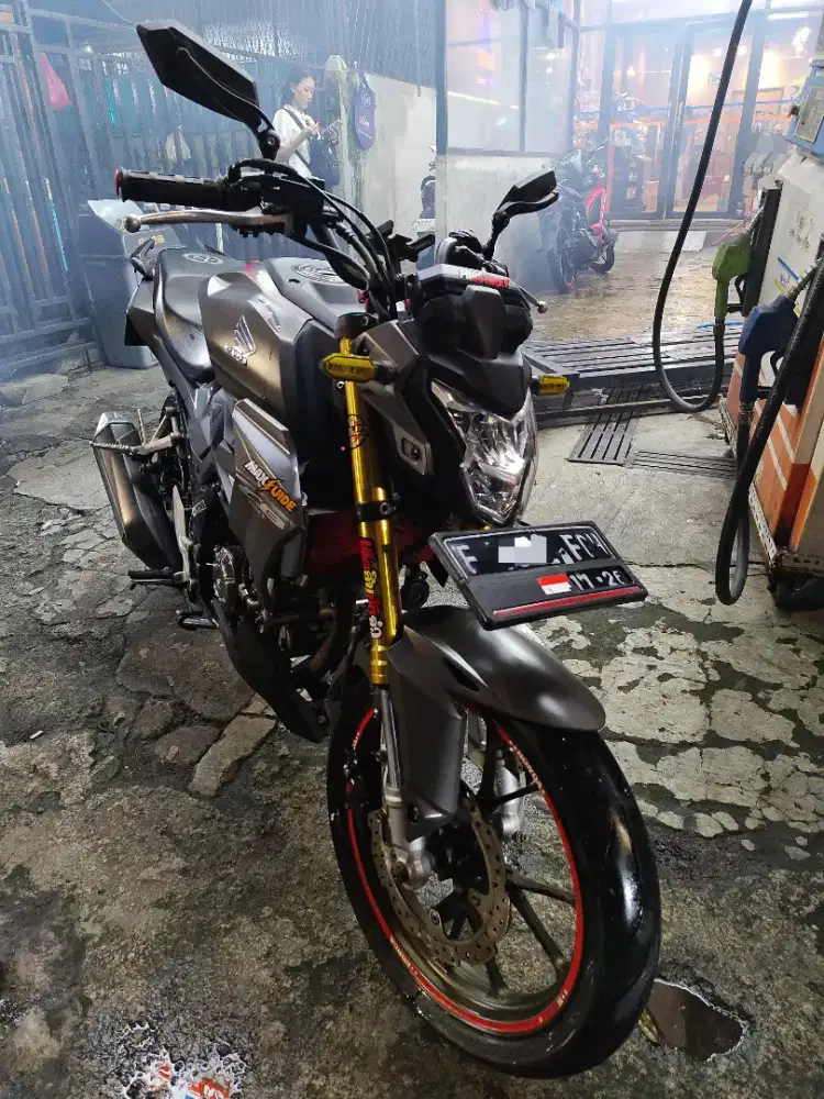 CB150R SE Grey 2021 V4