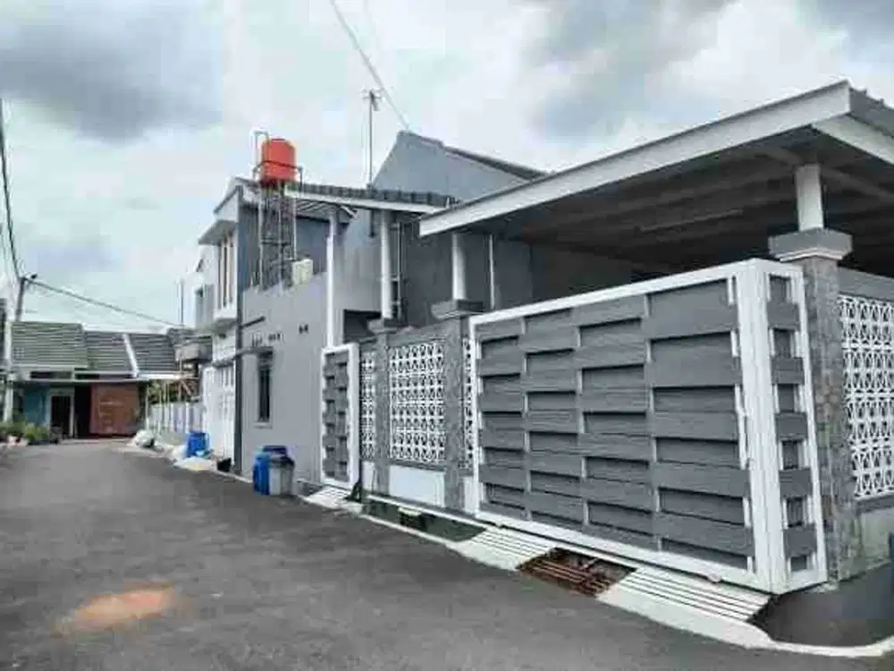 TURUN HARGA! RUMAH COCOK UNTUK TEMPAT USAHA DAN JUGA HUNIAN DI CIGANITRI BANDUNG