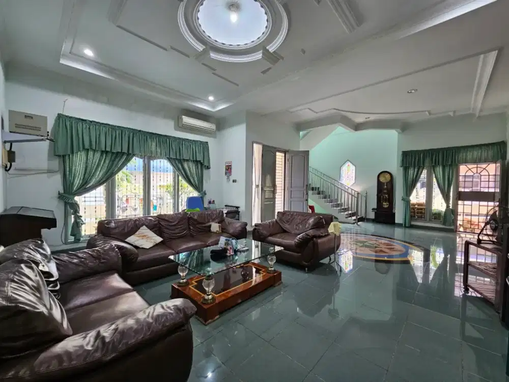 Rumah Muara Karang Blok 3Hoek Siap Huni