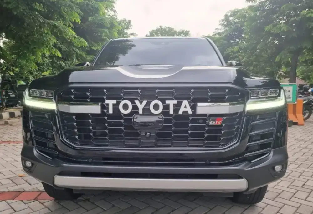 Land Cruiser GR type termahal