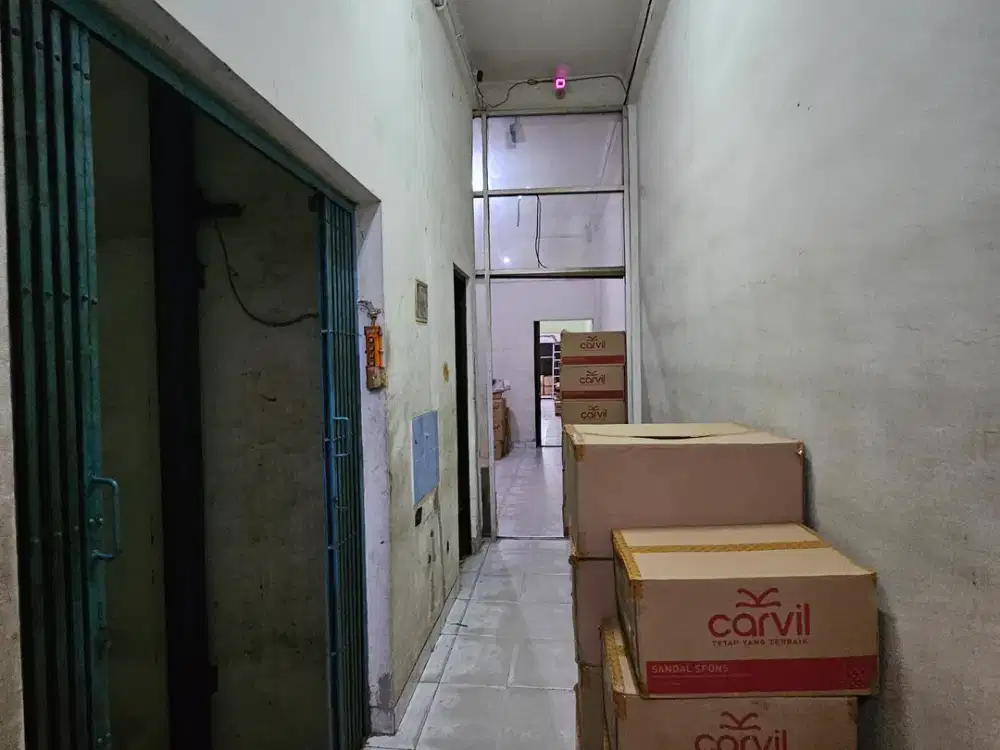 Ruko Perniagaan Raya 4.5 Lantai Ada Lift Barang