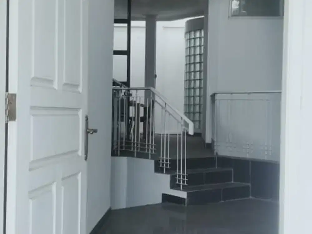 Rumah Kembang Permai Puri Indah Jakarta Barat