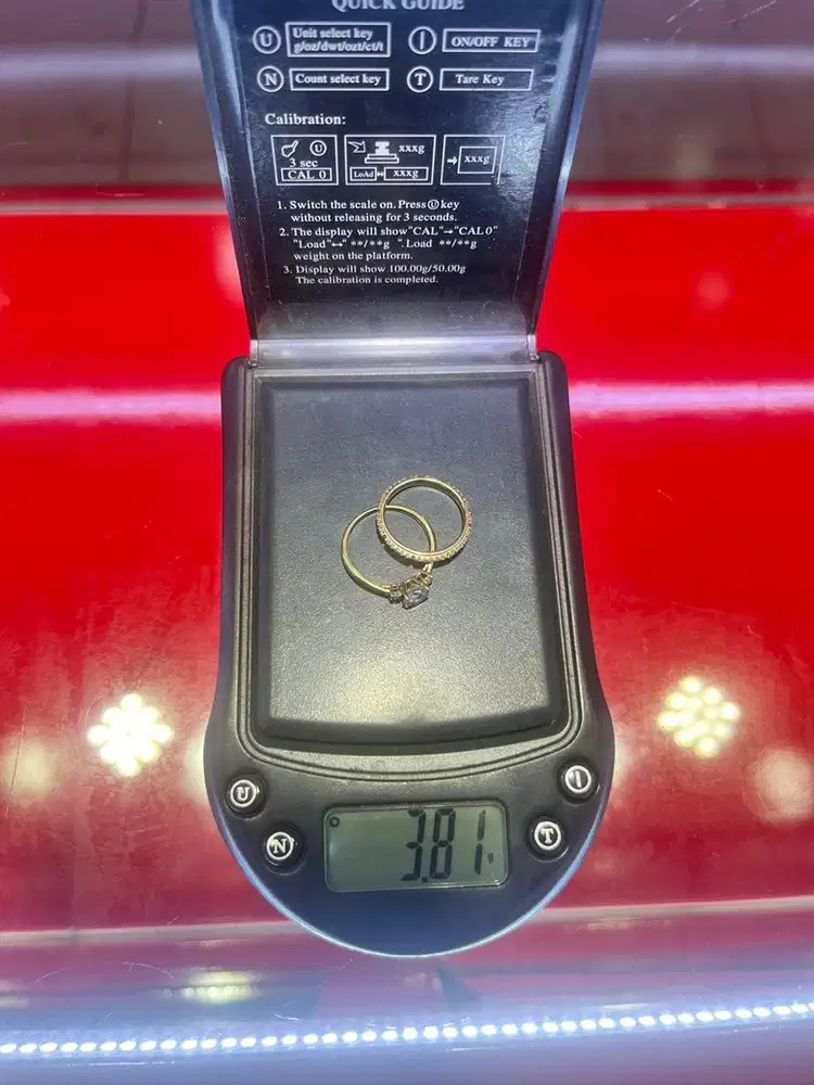 Terima jual beli emas , logam mulia dan berlian tanpa surat