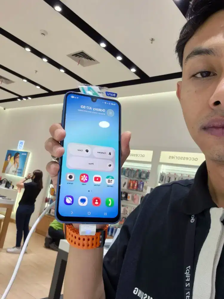 samsung digiplus summareconmall bandung lantai satu samping sosiola