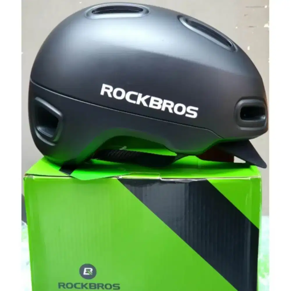 Helm sepeda rockbros