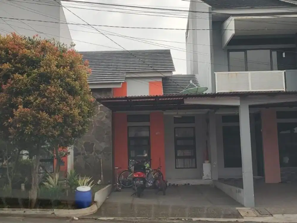 Dijual Rumah Siap Huni Asri di Bumi Cihanjuang  Bandung Barat