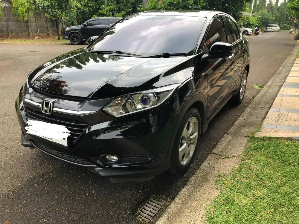 Honda HRV E istimewa siap pakai, pajak baru diperpanjang