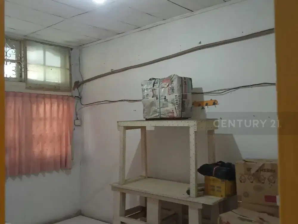 DISEWAKAN Rumah MUARA KARANG Lokasi Bagus