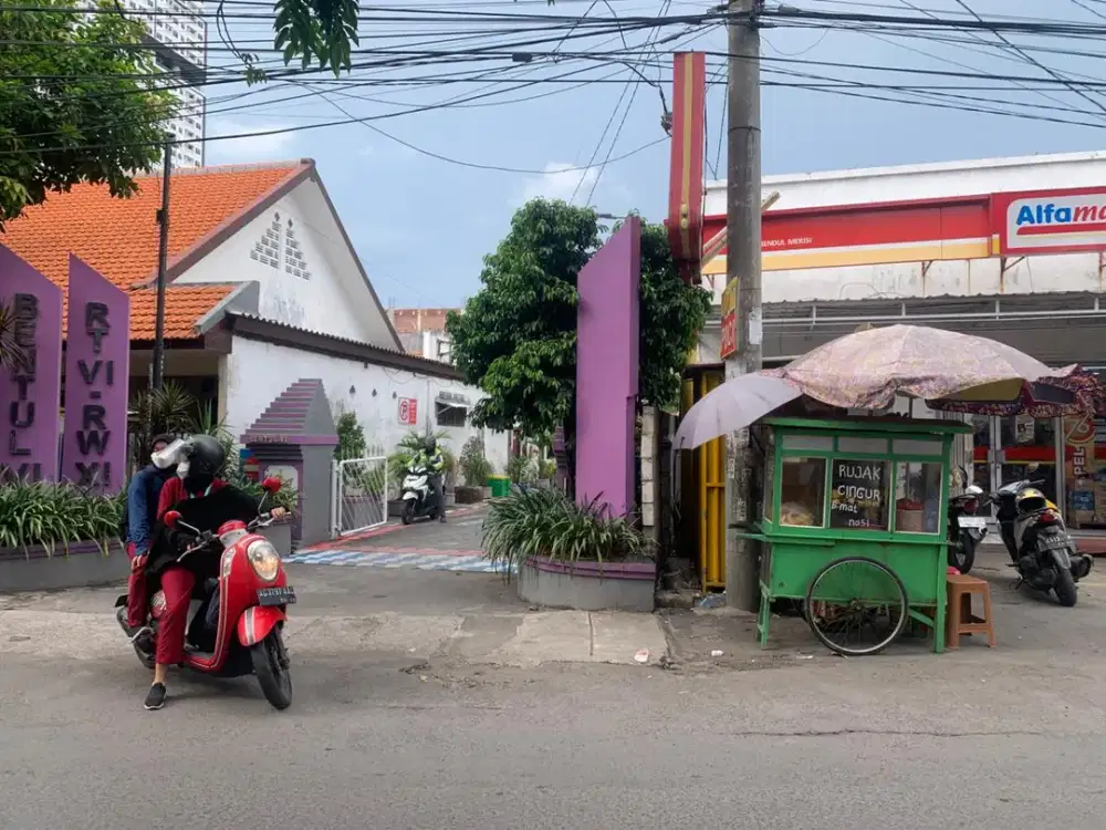 Tempat Usaha Komersial