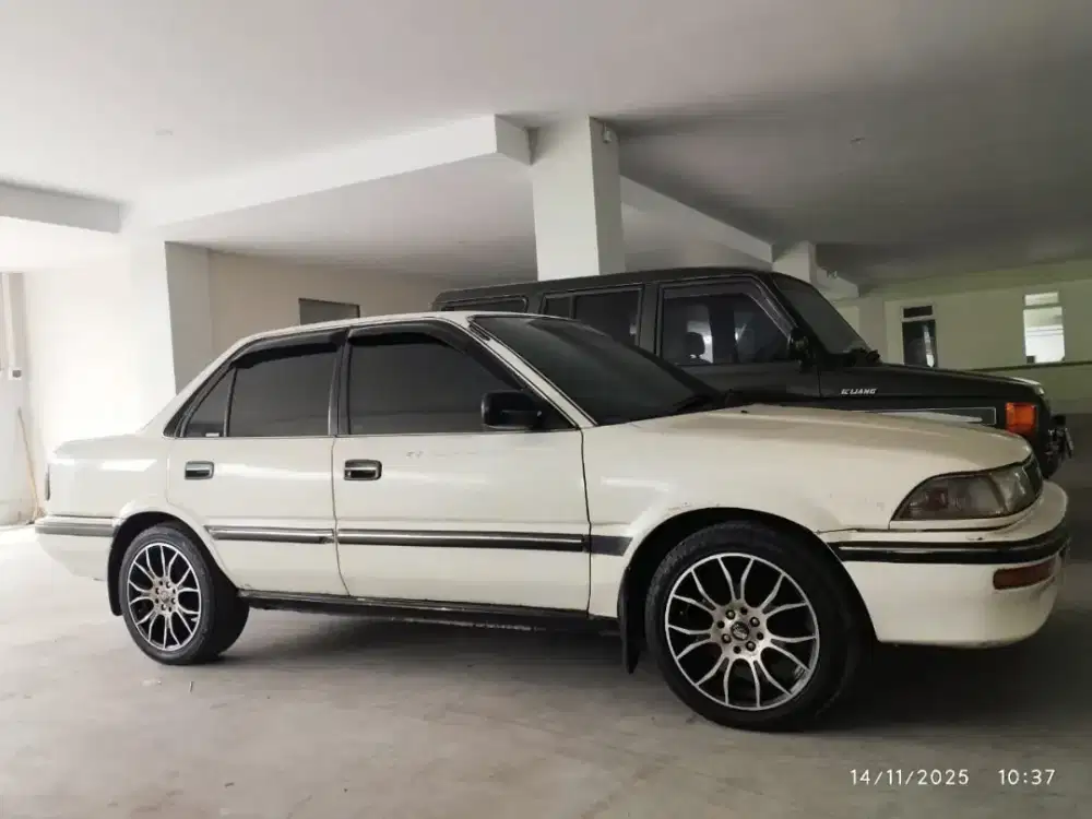 Sedan Corolla Twincam AE92