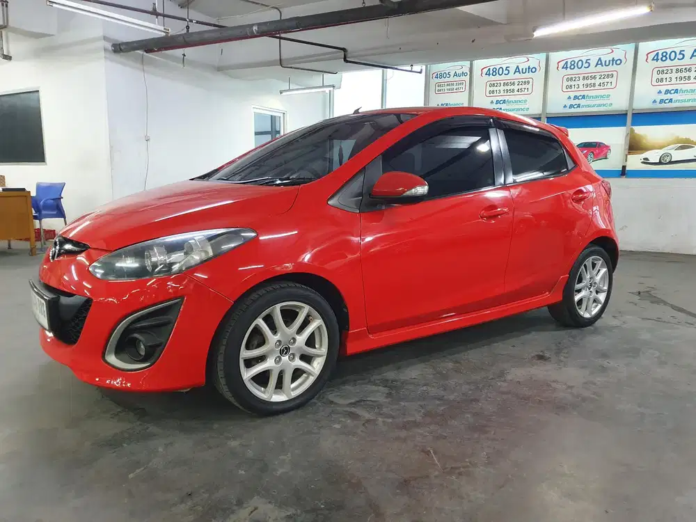 Mazda 2 R AT 2013 Bensin