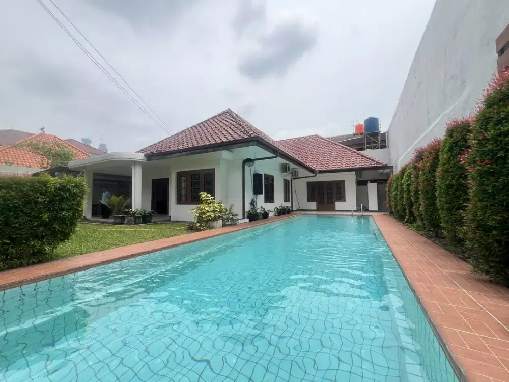 LXMMT 0115 Sewa Rumah Mewah Area Menteng Jakarta Pusat