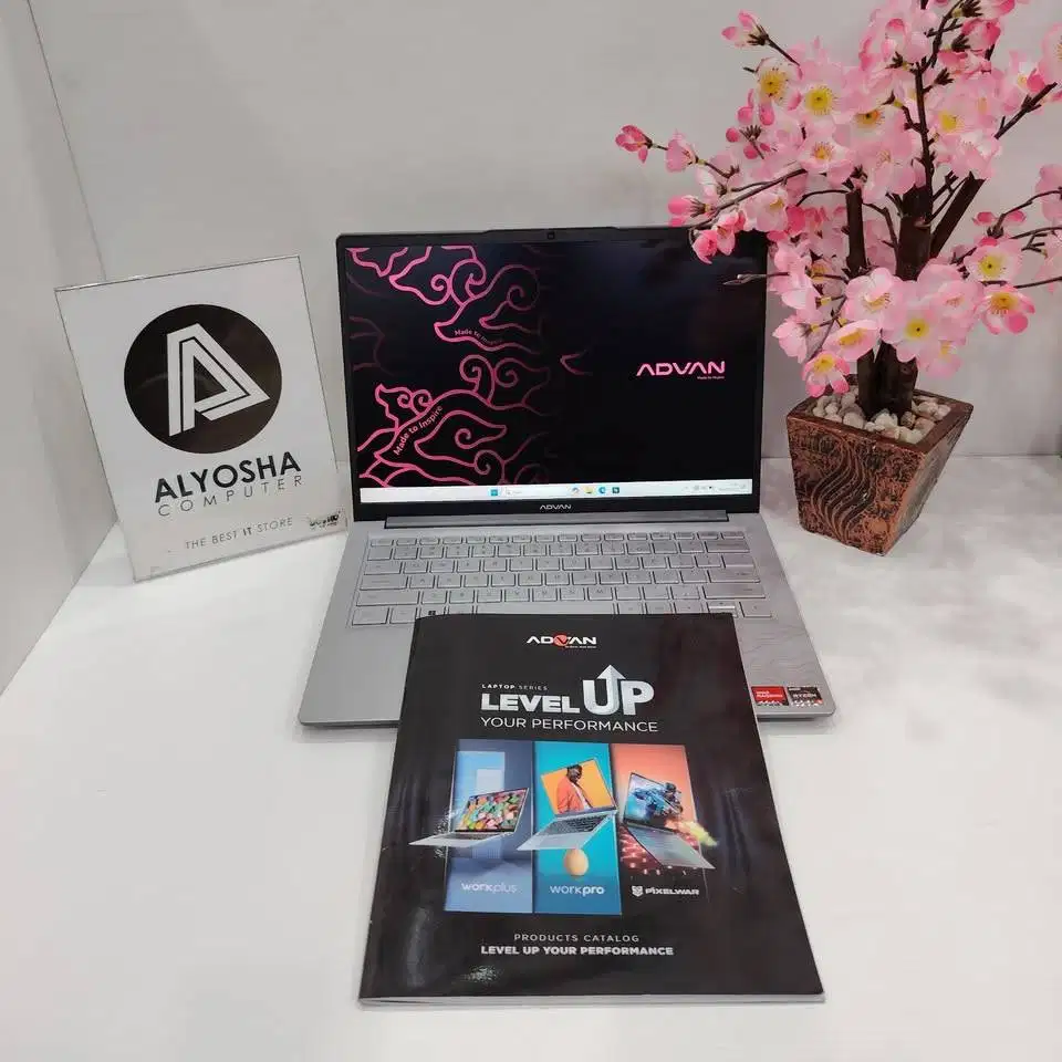 Advan WorkPlus Heritage Ryzen 5 7535HS 8GB SSD 512GB 14″ WUXGA W11