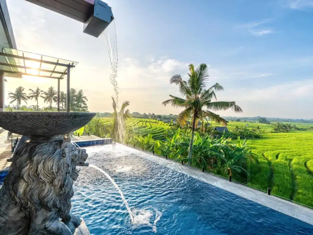 Luxury Villa With Ocean & Paddy Field View in Tabanan