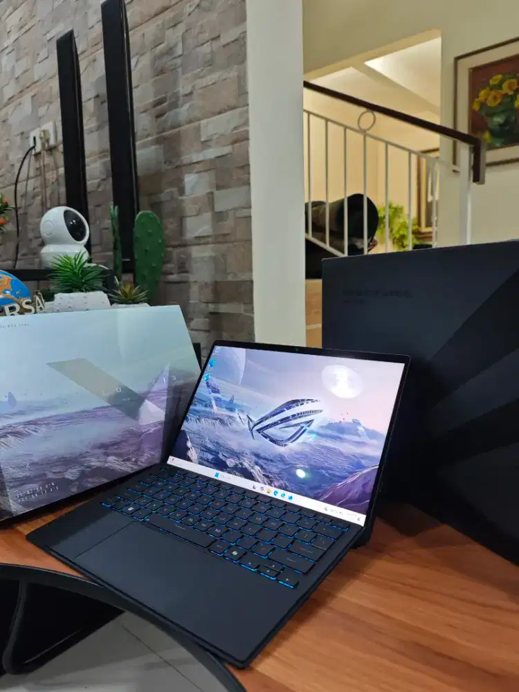 Laptop Asus ROG Flow Z13 GZ302EA 64/1TB x msi nitro tuf