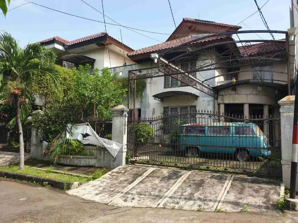 Rumah Lama di Perum Taman Sunter Agung Tj Priok Jakarta Utara