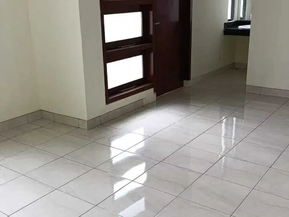 Disewakan Rumah 2 Lantai di cluster Harmoni